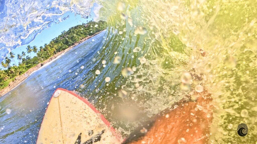 Como são as ondas na Tiririca